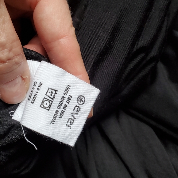 NWOT draped bodycon dress szM - Picture 11 of 12